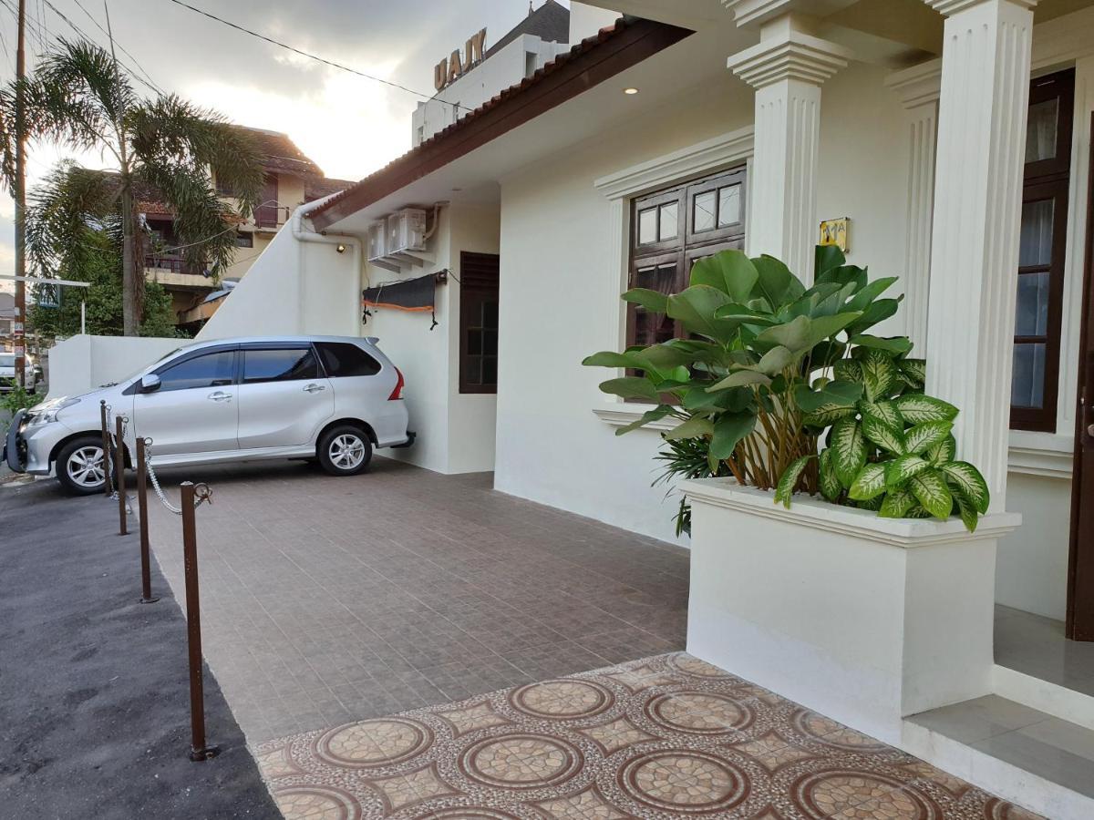 Maple Tree Homestay Maguwo 외부 사진
