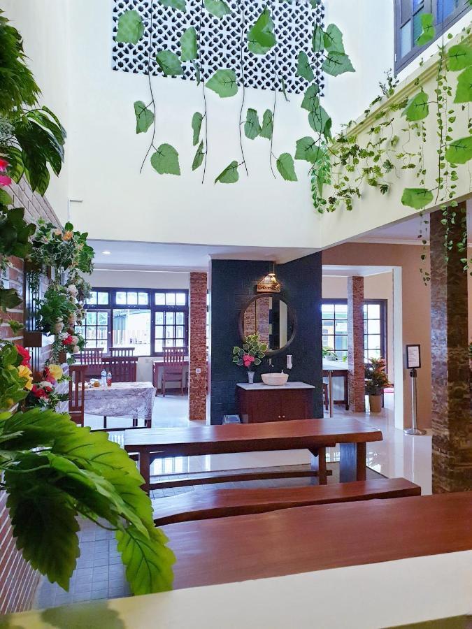 Maple Tree Homestay Maguwo 외부 사진